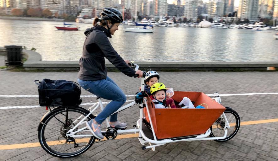 Assembling a CETMA Cargo bike.